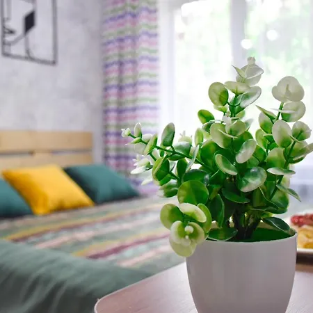 Yourhouse На Си Синхая Недалеко От Меги Almaty Exterior photo