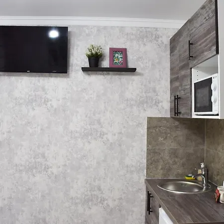 Yourhouse На Си Синхая Недалеко От Меги Almaty Exterior photo
