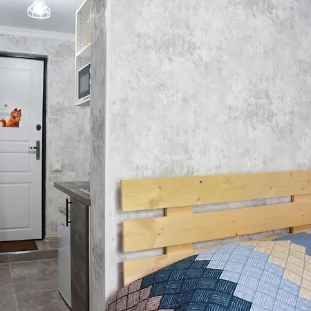 Yourhouse На Си Синхая Недалеко От Меги Almaty Exterior photo