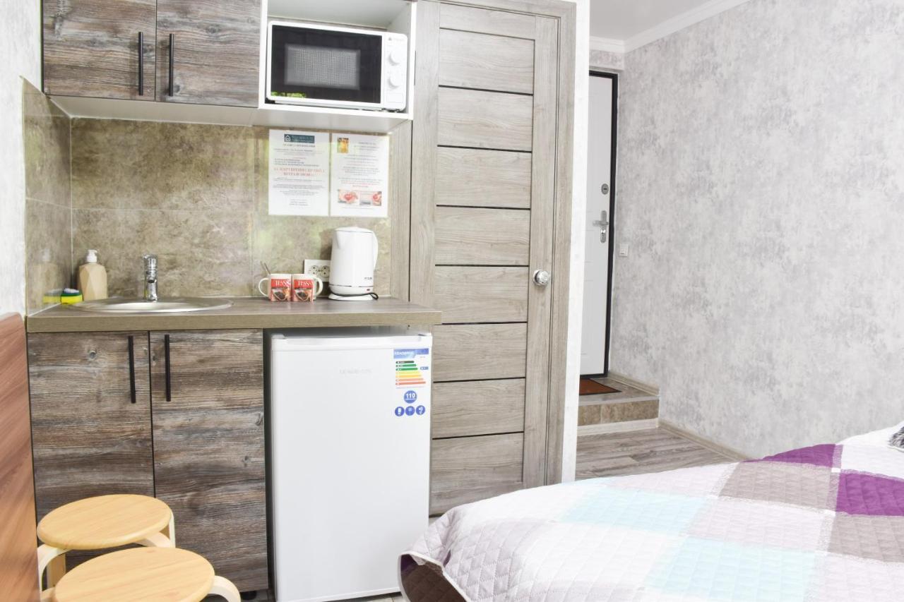 Yourhouse на синхая недалеко от меги *